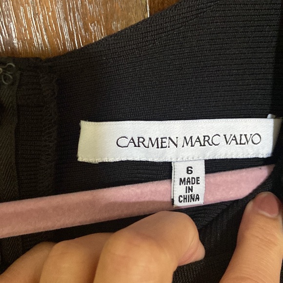 Beautiful black party dress in size 6 - Picture 2 of 9